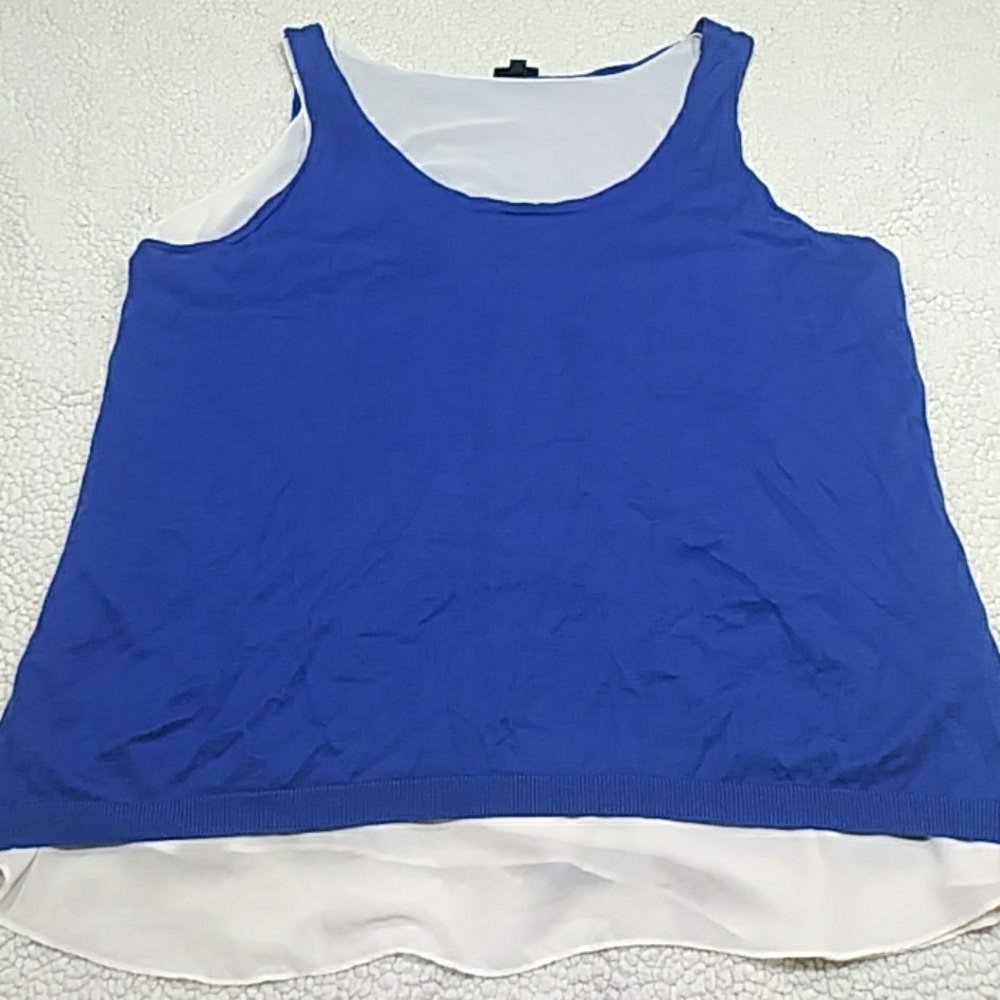 TORRID blue sleeveless blouse size 3